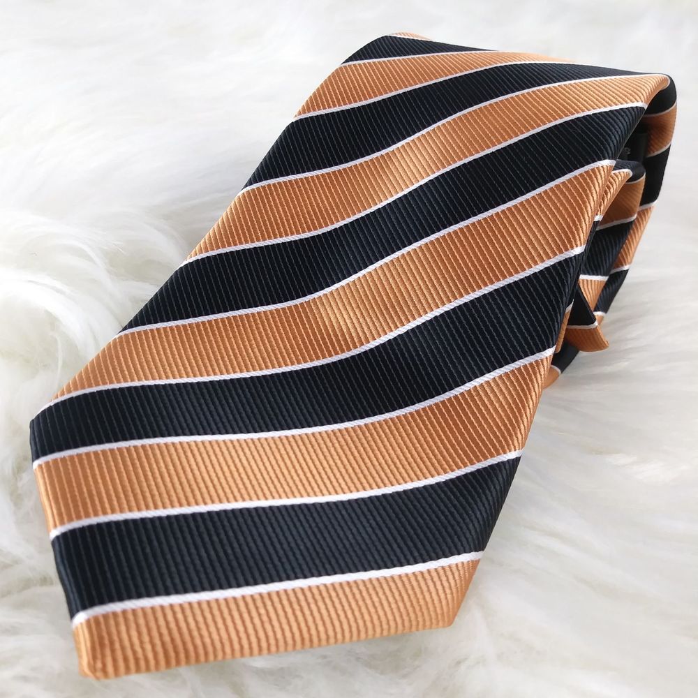 3/20$ Scott Allan mircofiber tie stripes 60‎ in